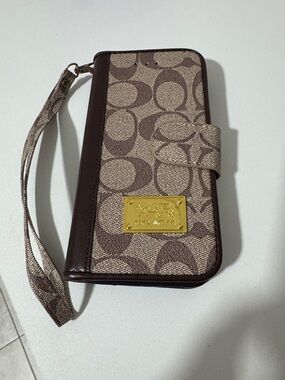 Coach Brown & Tan Signature Wristlet Wallet with Gold Plaque